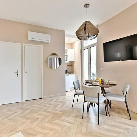 Appartement Proche Parc Monceau - III París Exterior foto