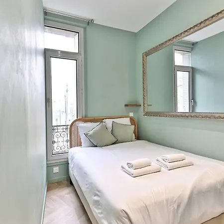 Appartement Proche Parc Monceau - III París Exterior foto