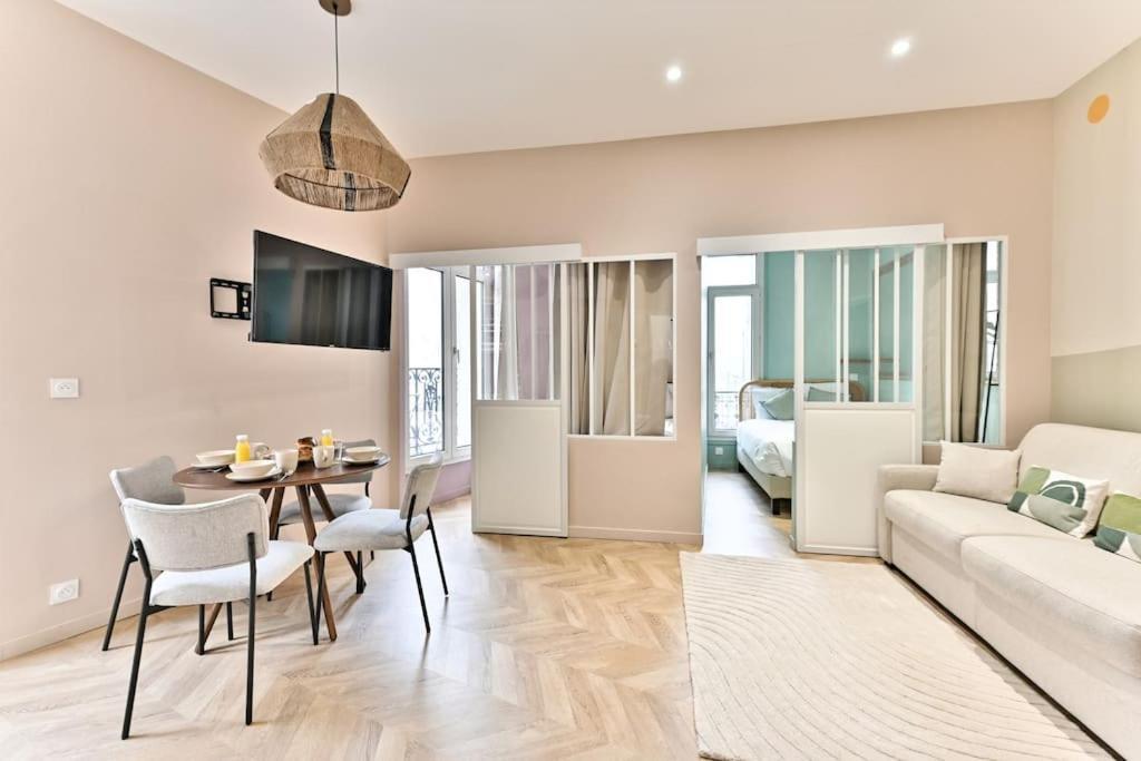 Proche Parc Monceau - Iii Appartement *