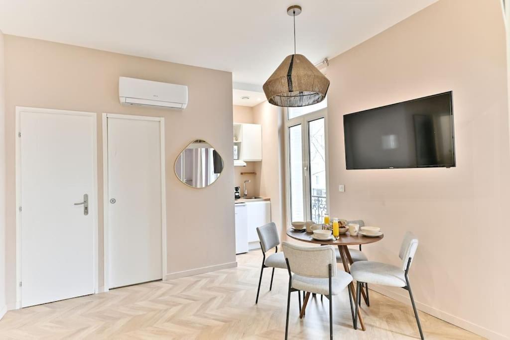 Appartement Proche Parc Monceau - Iii Paris